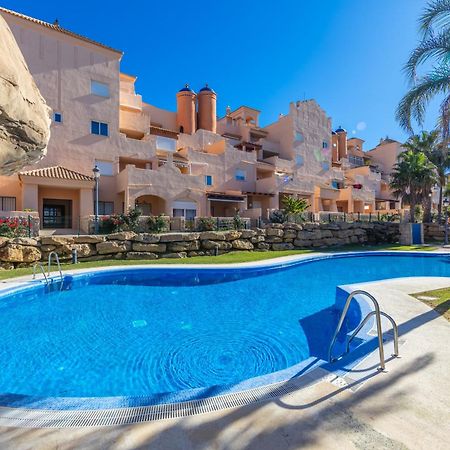 Surf Apartment - Wifi - Parking - Swimming Pool - Patio - Garden Ταρίφα Εξωτερικό φωτογραφία