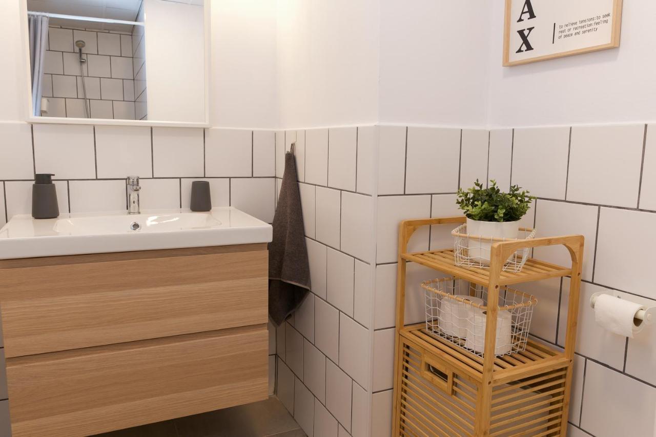 Surf Apartment - Wifi - Parking - Swimming Pool - Patio - Garden Ταρίφα Εξωτερικό φωτογραφία