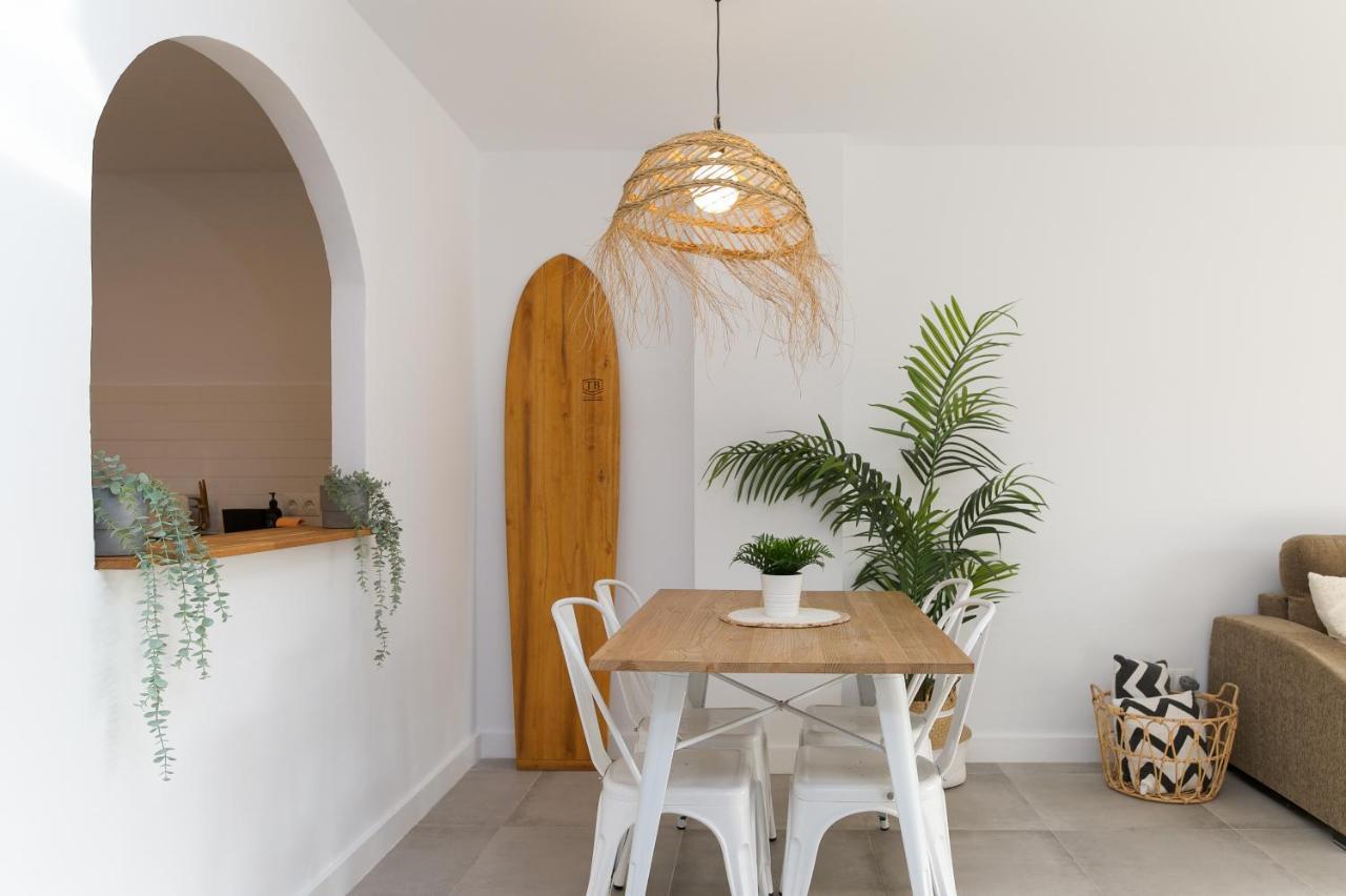 Surf Apartment - Wifi - Parking - Swimming Pool - Patio - Garden Ταρίφα Εξωτερικό φωτογραφία