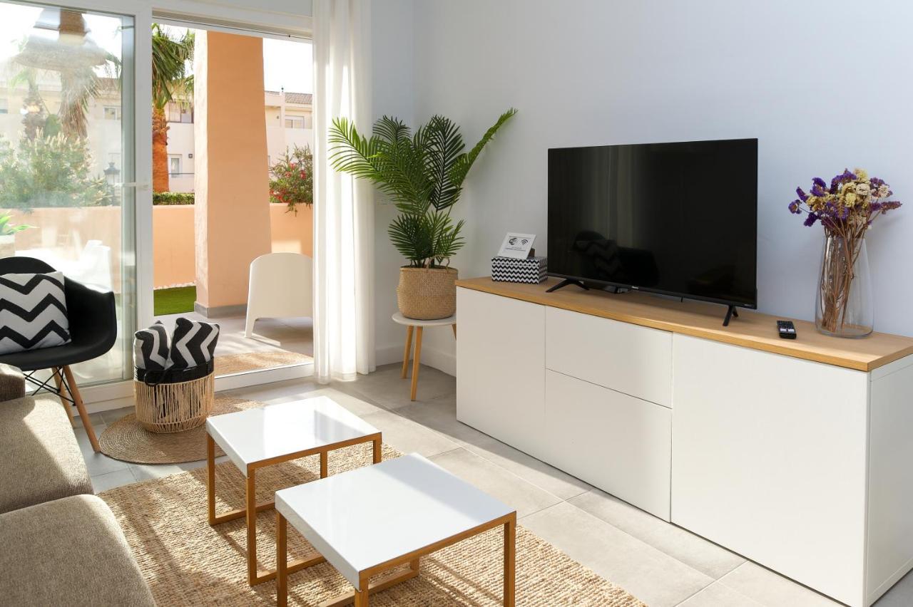 Surf Apartment - Wifi - Parking - Swimming Pool - Patio - Garden Ταρίφα Εξωτερικό φωτογραφία