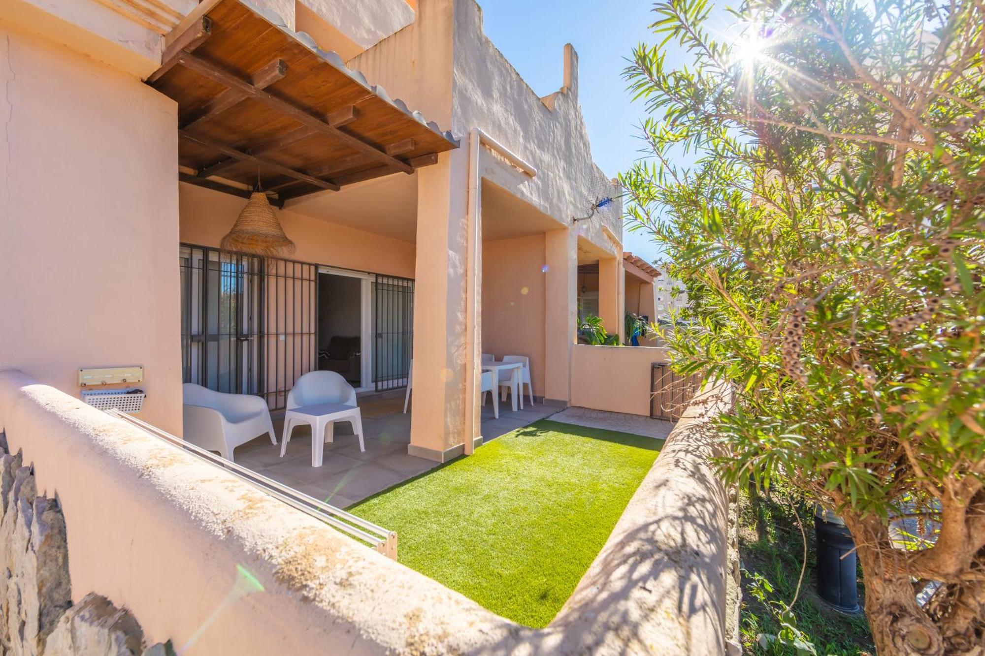 Surf Apartment - Wifi - Parking - Swimming Pool - Patio - Garden Ταρίφα Εξωτερικό φωτογραφία